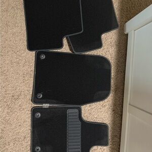New Black Jeep Grand Cherokee Floor Mats